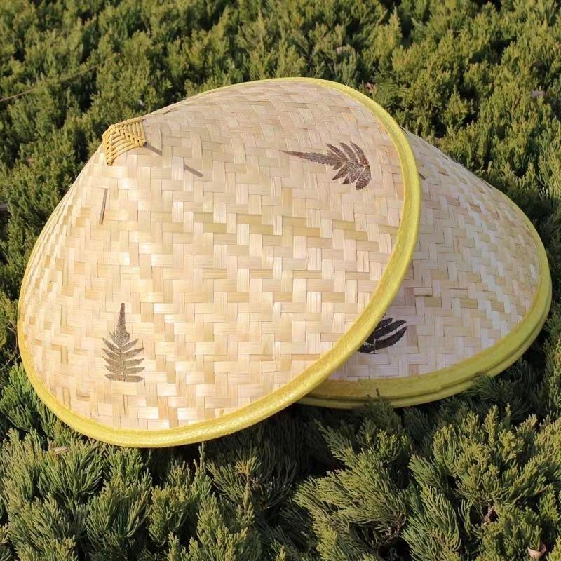 Wide Brim Bamboo Straw Hat, Woven Sun Hat for Men and Women, Lightweight Outdoor Work Hat for Gardening, Fishing, Farming, Travel and Sun Protection