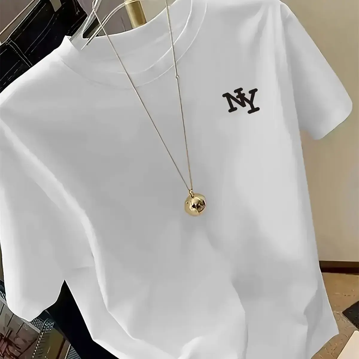 WHITE-T