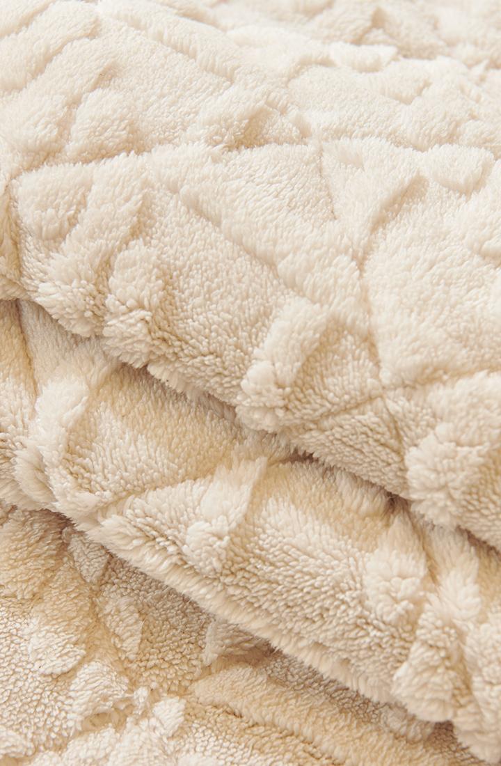 Artificial Fur Sofa Cushion, 1 Count Non-Slip Cushion, Soft Thick Plush Material, Winter Warmth, Pet Friendly, Anti slip protection, Perfect Living Room & Bedroom Decor, Soft Sofa Protector