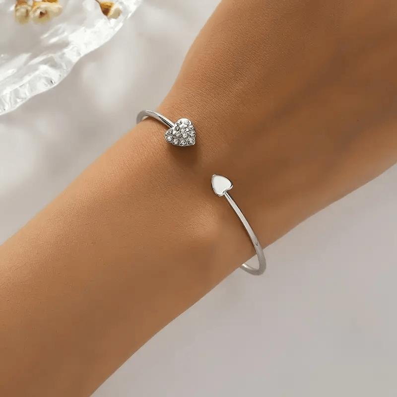 Adjustable Gold-tone Cuff Bracelet, Double Heart Opening Bracelet, Inlaid with Sparkling Zircon, Ideal for Daily Wear and Gifting, Valentine'S Day Accessory, Elegant Accessory, Zirconia Stone Accent