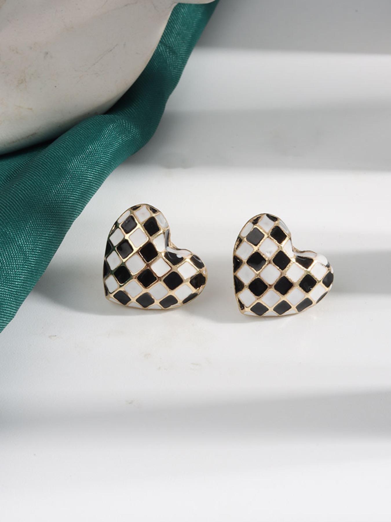 Checkerboard Heart Shaped Stud Earrings, Fashionable Enamel Earring for Women, Trendy All-match & Exquisite Jewelry for Birthday Gift, Ear Studs