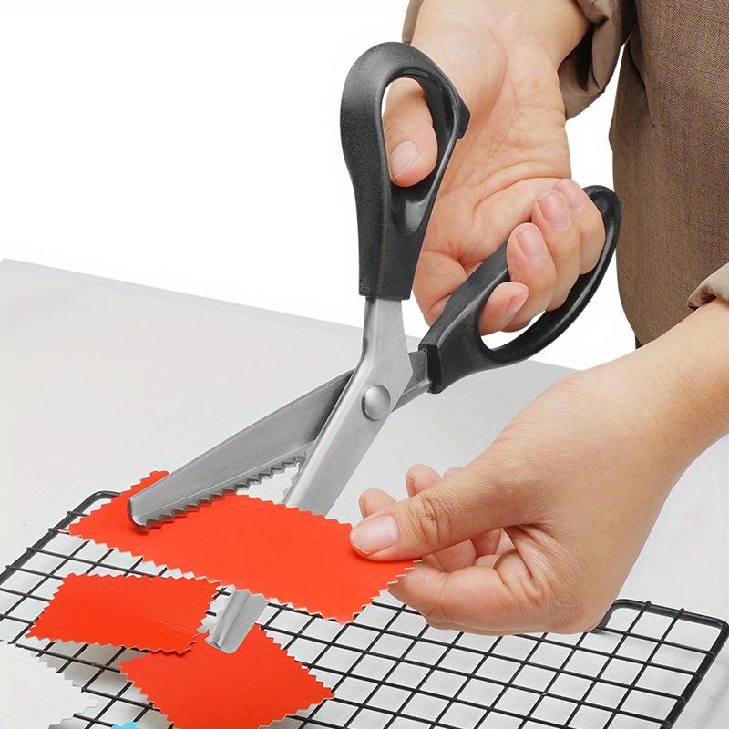 1pc Pinking Shears, Zig-Zag Fabric Scissors for Preventing Fraying, Professional Sewing Scissors with Ergonomic Handle for Fabric, Crafts, Dressmaking & Home Textiles