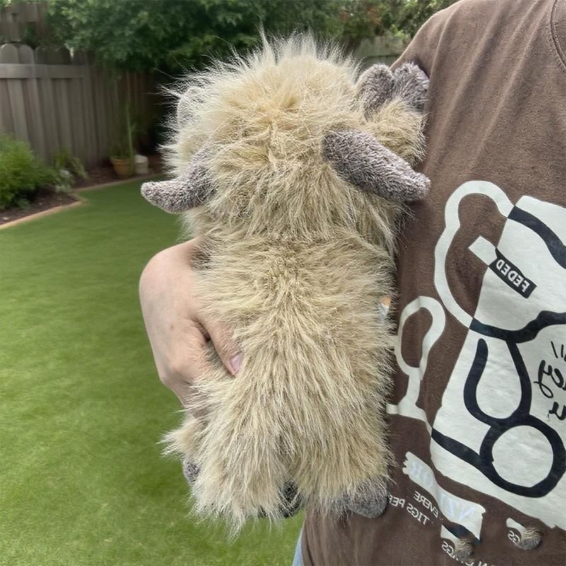 3 sizes of Scottish Highland plush cow toys, cute fluffy cow plush doll pillows, Cute cow design, realistic plush decorations, suitable for adults and children's birthdays and Christmas gifts