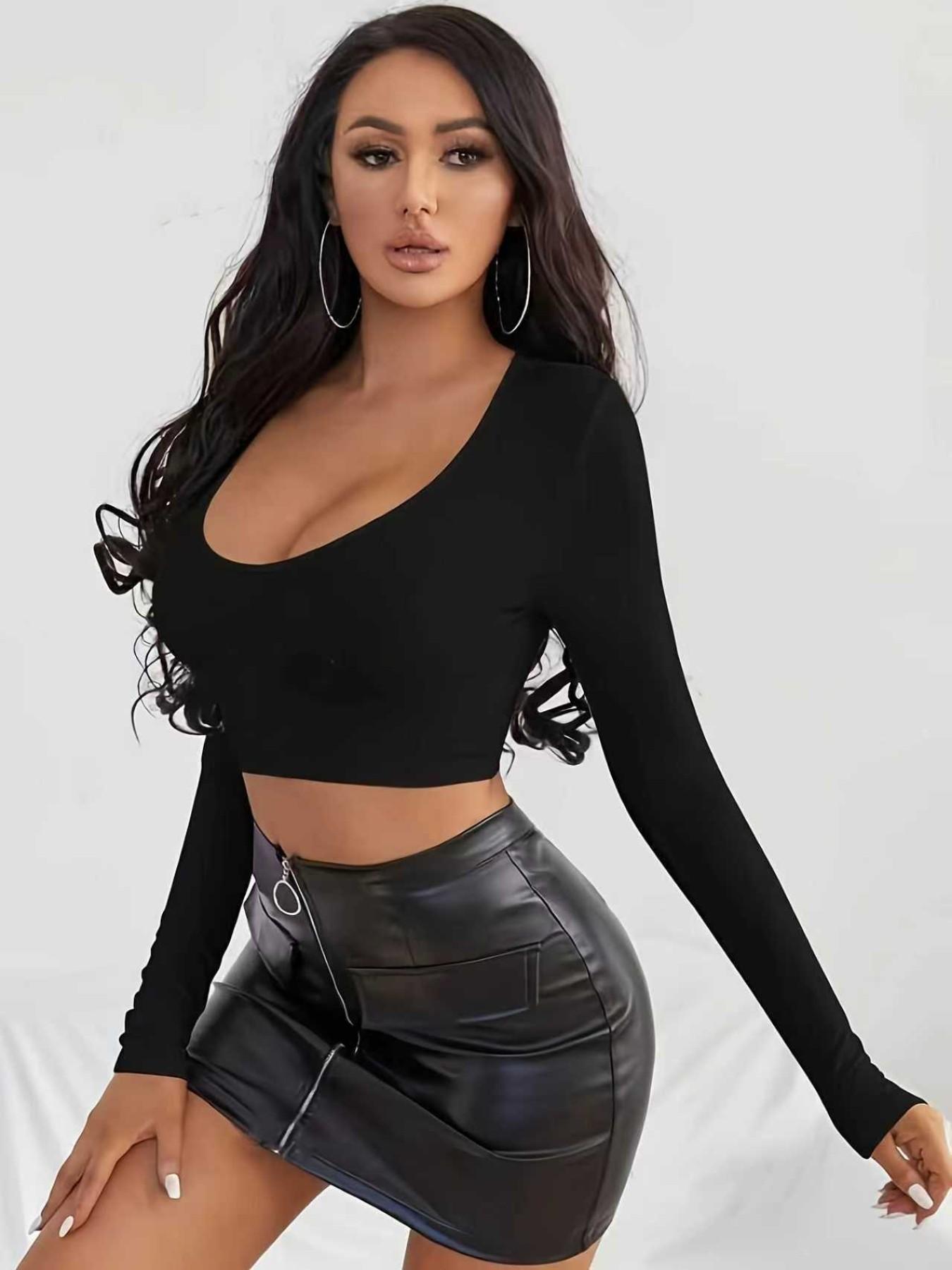 Women's Slim-Fit Long Sleeve Basic Tee, Casual Fashion Top for Daily Wear, Comfortable & Stylish Women's Clothing