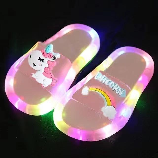 Girl Slippers Children LED Kids Slippers Baby Bathroom Sandals Kids Shoes for Girl Boys Light Up Shoes Toddler