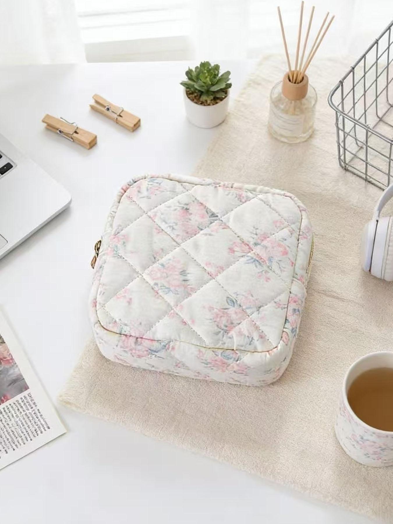 Bow Embroidery Quilted Makeup Bag, Small Portable Cosmetic Pouch for Women, ONLY 1 PC