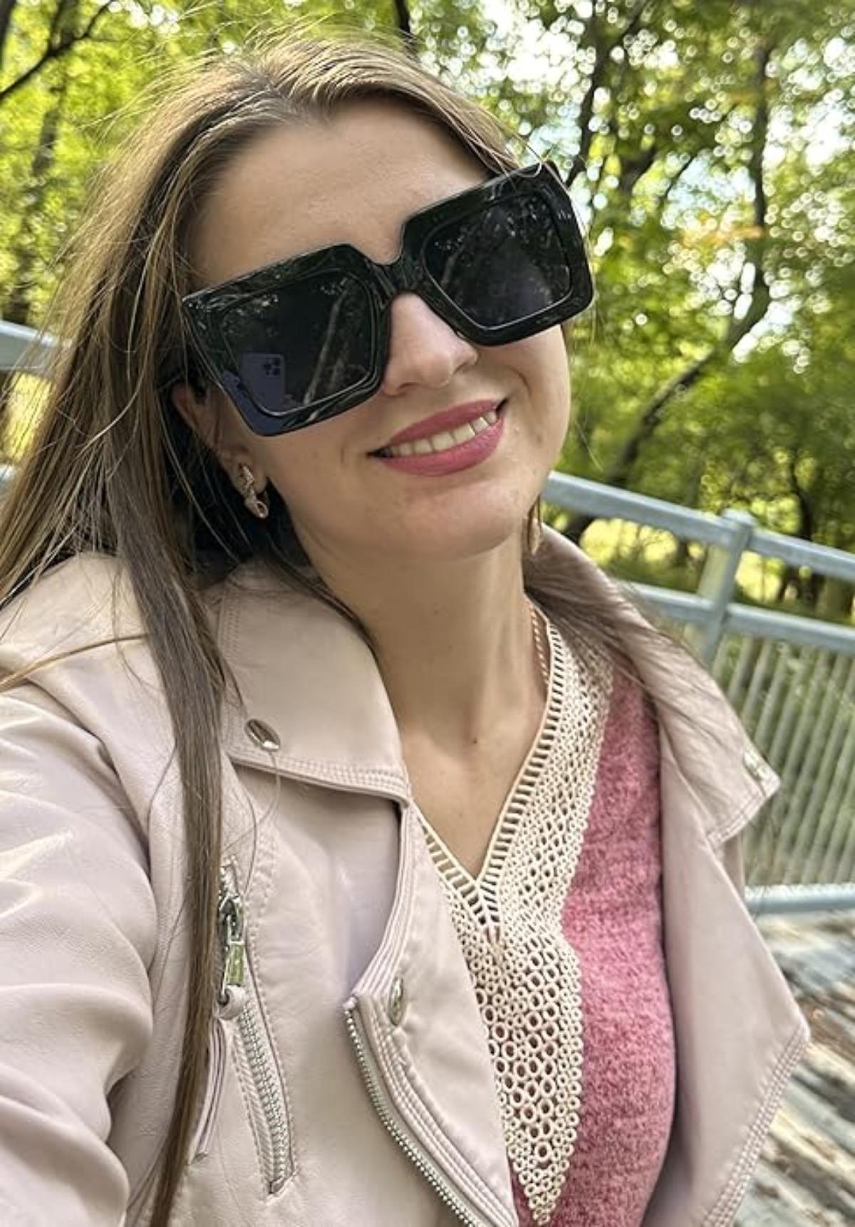 FEISEDY Trendy Polarized Cateye Sunglasses Womens Vintage Oversized Square Sunglasses UV400 Protection B0003