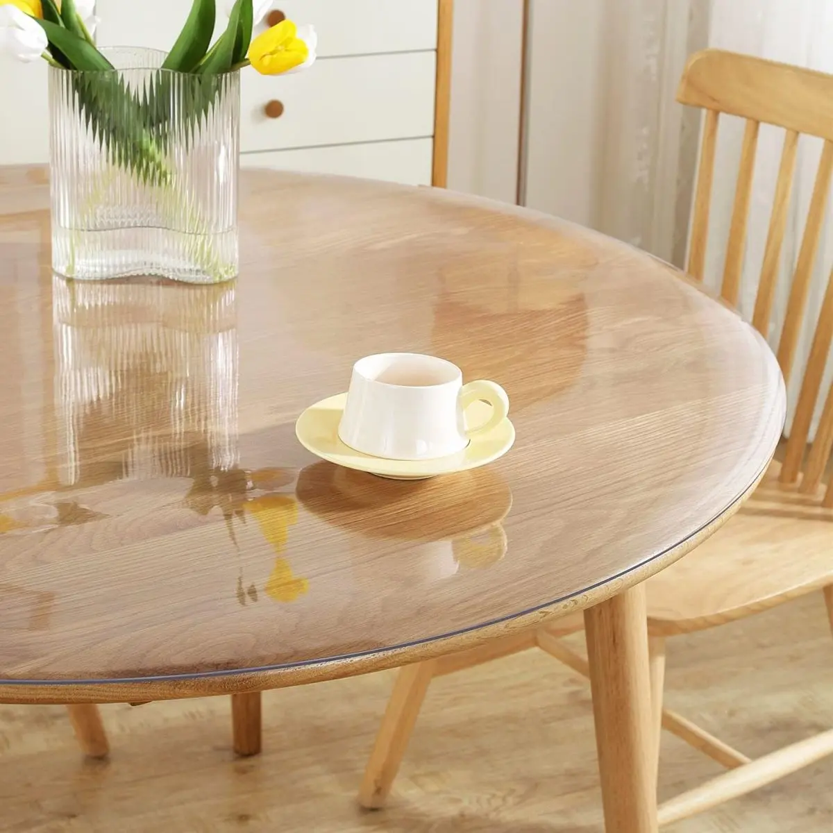 2.0mm Durable Round PVC Table Mat, Clear Circle Tablecloth, Waterproof, Heatproof, Scratch-Proof, Oil-Resistant, Wipeable Protector for Cafe & Restaurant