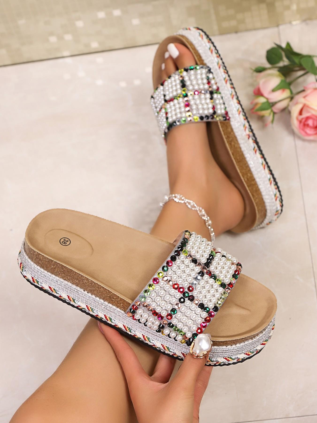 Thick Sole Ethnic Style Sandals 2026 New Arrival, European and American Chunky Soft Wood Pearl Beach Slippers for Women
