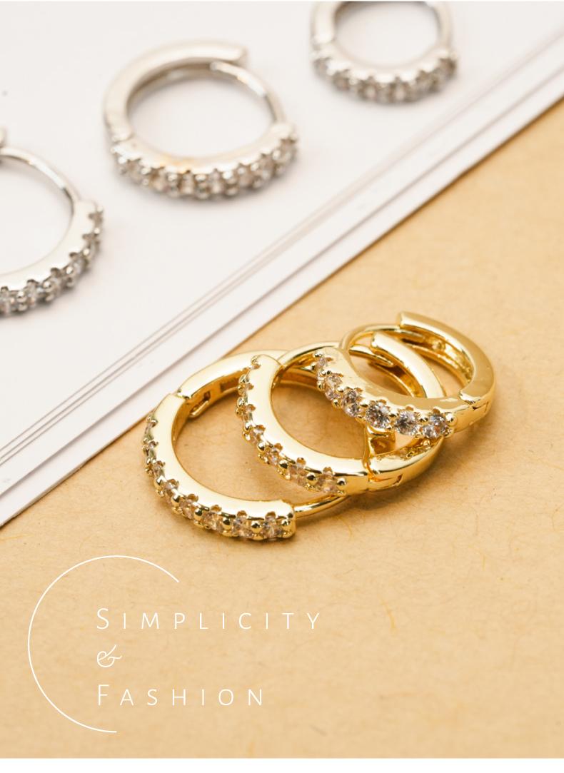 GGIRL 18K Gold Plated Copper Hoop Earrings Set with Cubic Zirconia Huggies for Women Daily Wear Party Accessory Trendy All-Match Exquisite Design Fashion Jewelry Gift for Holiday Haul Christmas Birthdays Anniversaries