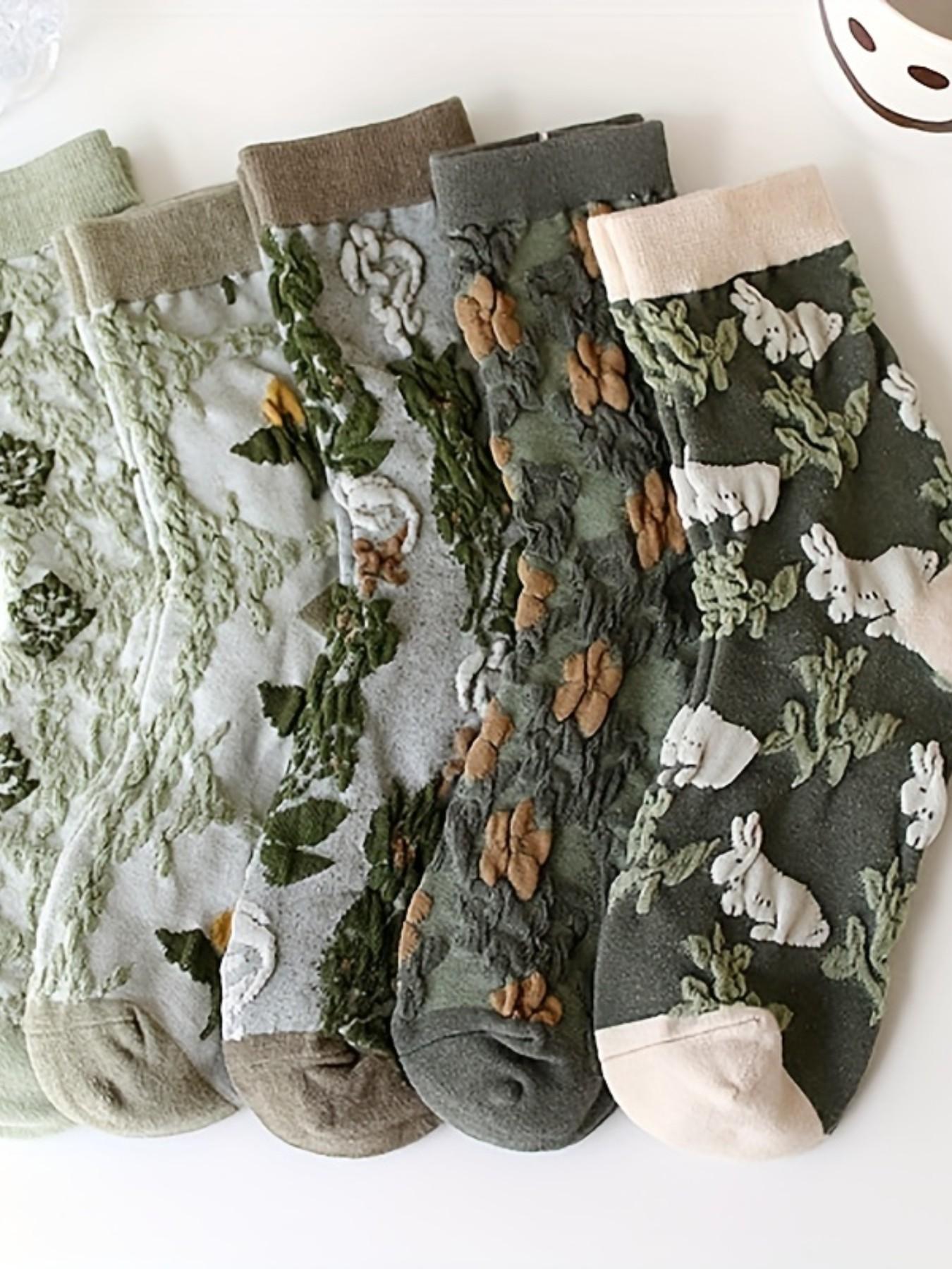 5 Pairs Retro Forest Style 3D Embossed Mid-Calf Casual Socks, Cute Bunny Floral Cotton Socks, Fashionable Versatile Country Women's Socks