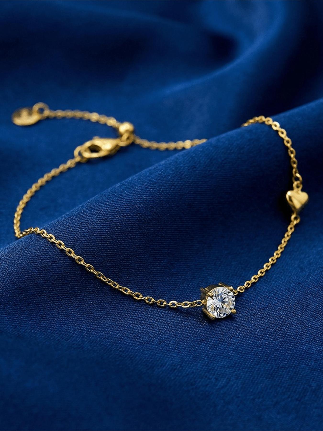 1pc 0.3Carat Golden Single Synthetic Moissanite Heart-shaped Bracelet, A Romantic Jewelry Item That Signifies Commitment. A Fashionable Accessory Suitable for Both Men and Women, Exquisite Accessories, with Box.