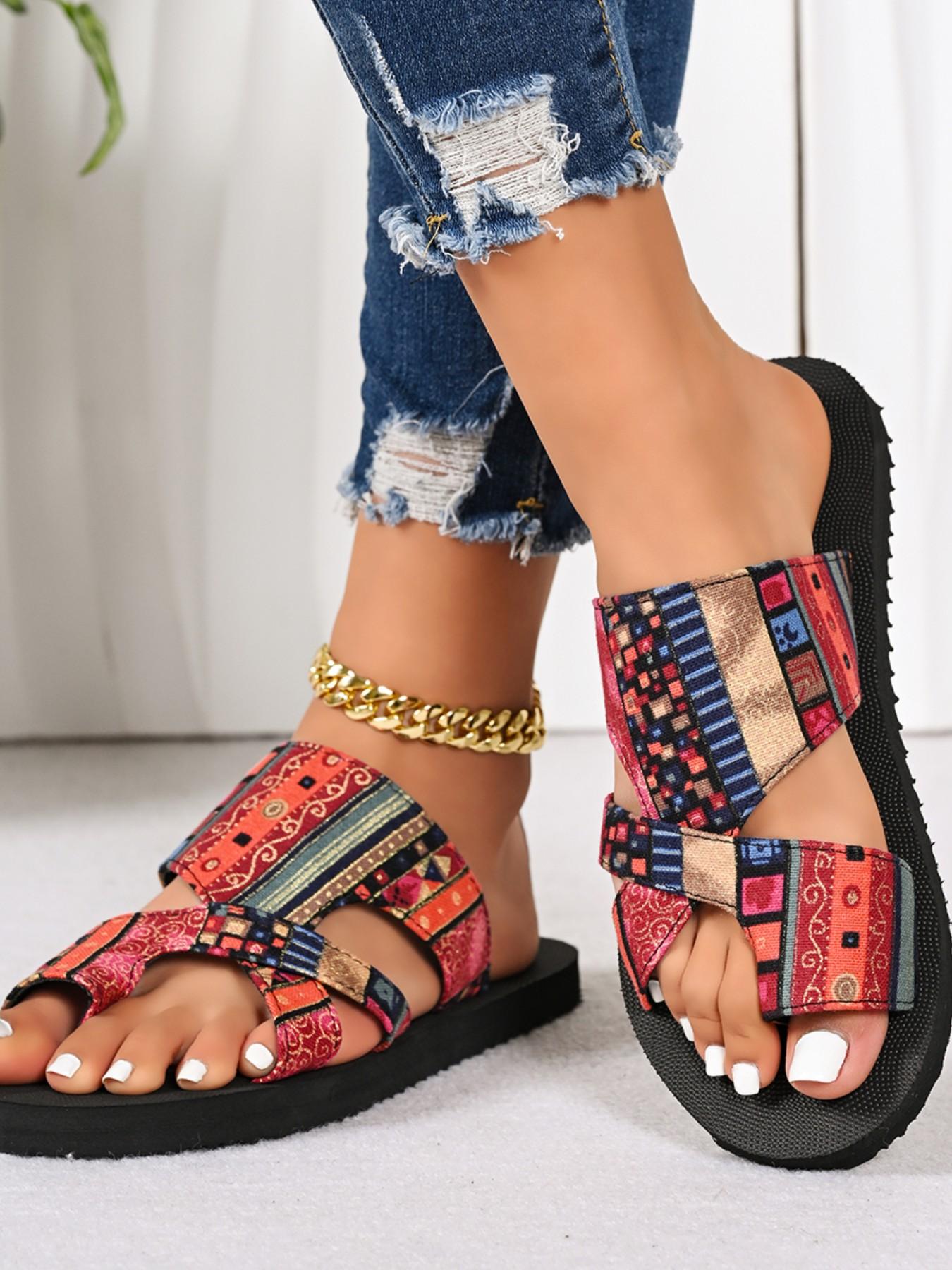 Summer New Ethnic Style Thick Sole Sandals for Women, Vintage Print Flip Flops, Outdoor Anti-Slip Beach Shoes, Comfortable and Stylish