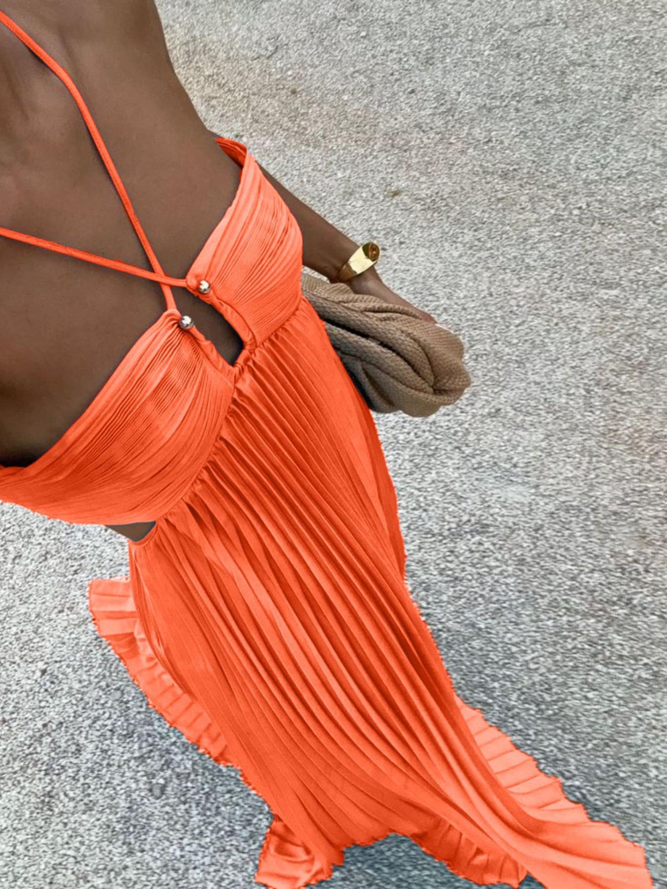 Women's Pleated Halter Neck Sleeveless Maxi Dress with Adjustable Strap, High-Waist Backless A-Line Dress with Back Tie, Elegant Aesthetic Solid Summer Dress