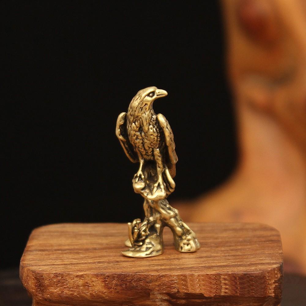 Brass Eagle Sculpture, Metal Mini Statue, Handmade Craftsmanship, Decorative 3D Desktop Ornament, Unique Creative Design