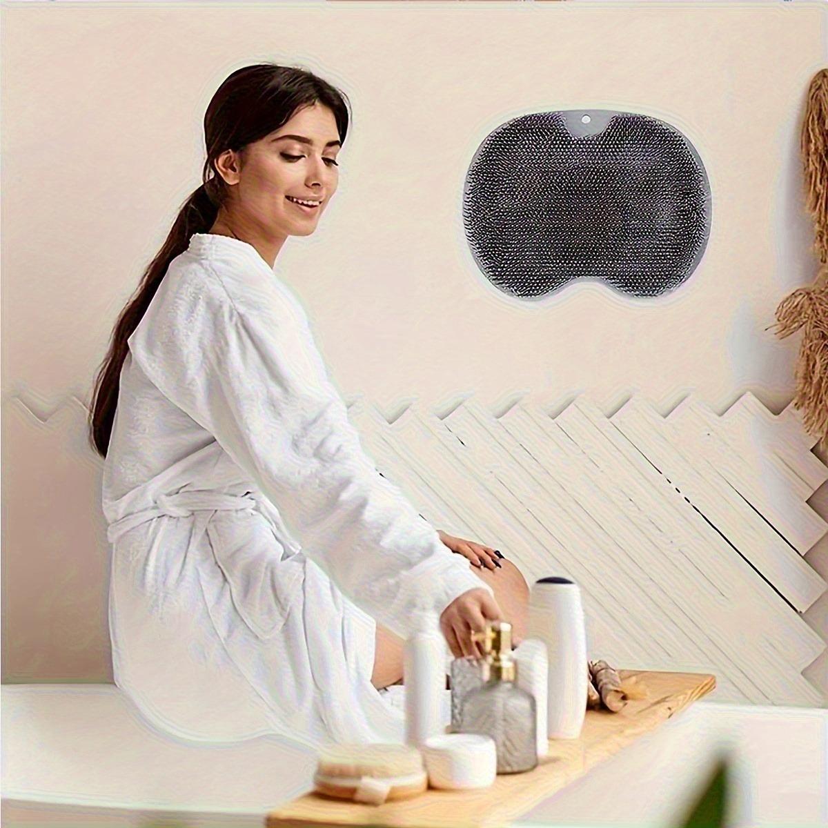 Hands-free shower foot and back scrubbing mat, with non-slip suction cup wall-mounted silicone bathroom foot washing mat, exfoliating, light beige, for feet