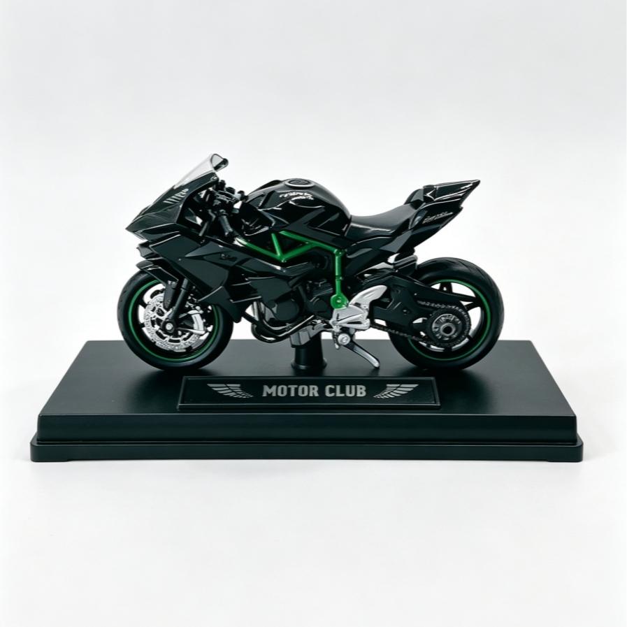 Alloy Motorcycle Model with Steering and Suspension, Perfect Cake Decoration, Detailed Collectible for Motorbike Enthusiasts, Halloween Christmas Gift