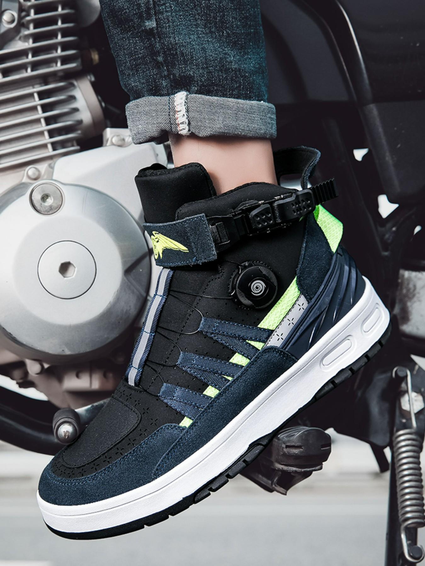 Men's Motorcycle Riding Shoes, Anti-Slip Racing Boots, Waterproof Safety Design, Comfortable and Secure, Ideal for Safe Cycling