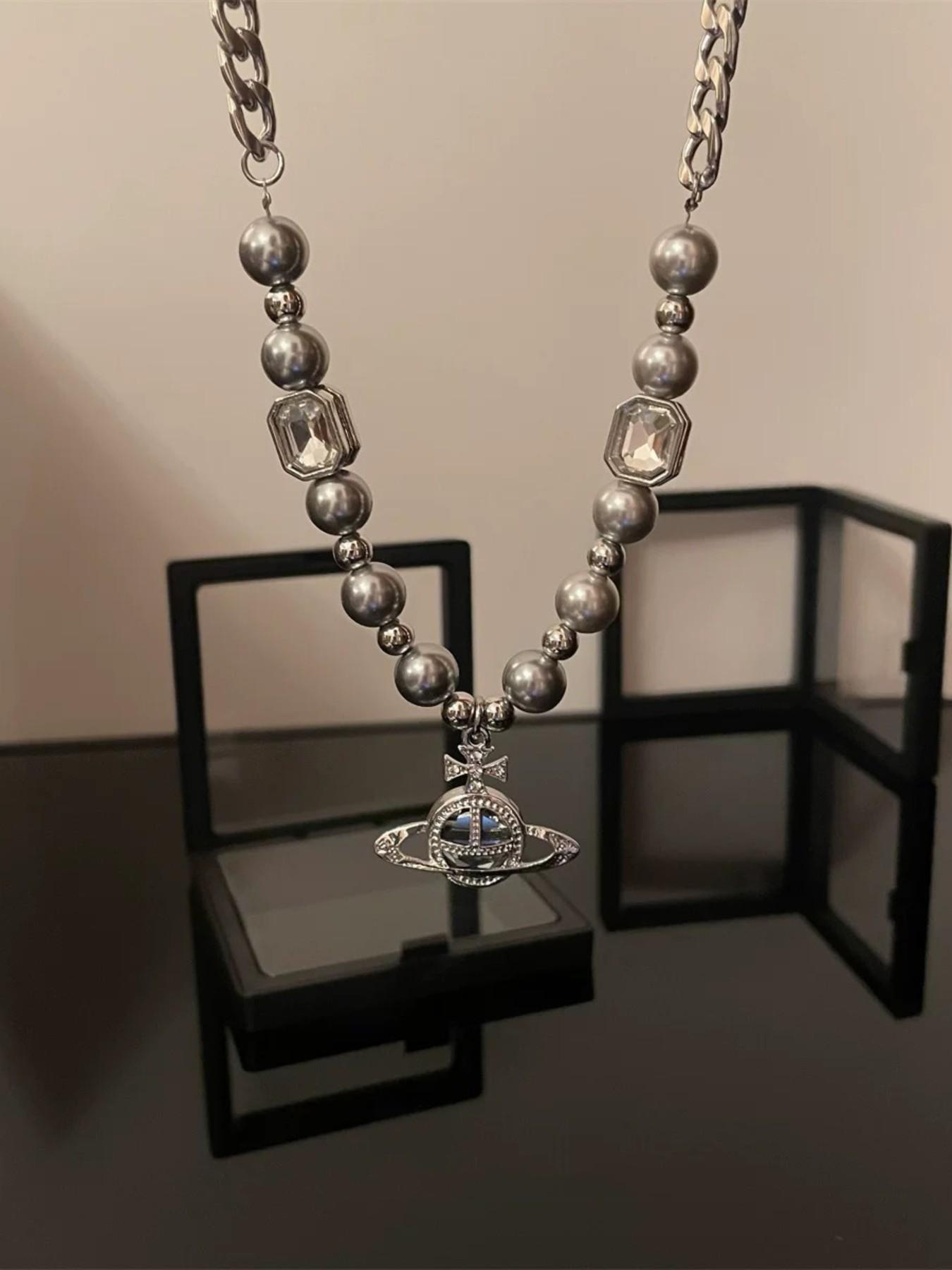 Fashionable Saturn Gray Pearl Pendant Necklace Unisex Hip-Hop Style & Sweater Chain Accessory Charm Necklaces Elevate Everyday Outfits with This Delicate, Trendy Jewelry Gift