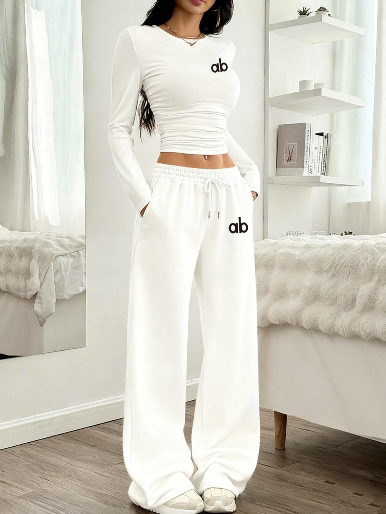 Women's Two-Piece Set, Casual Loose-Fitting Long Sleeve Top & Straight Leg Pants, Comfortable Fabric, Perfect for Daily Wear, Travel, Shopping, Sleep Women's Two-Piece Set, Casual Loose-Fitting Long Sleeve Top & Straight Leg Pants, Comfortable Fabric, Perfect for Daily Wear, Travel, Shopping, Sleep