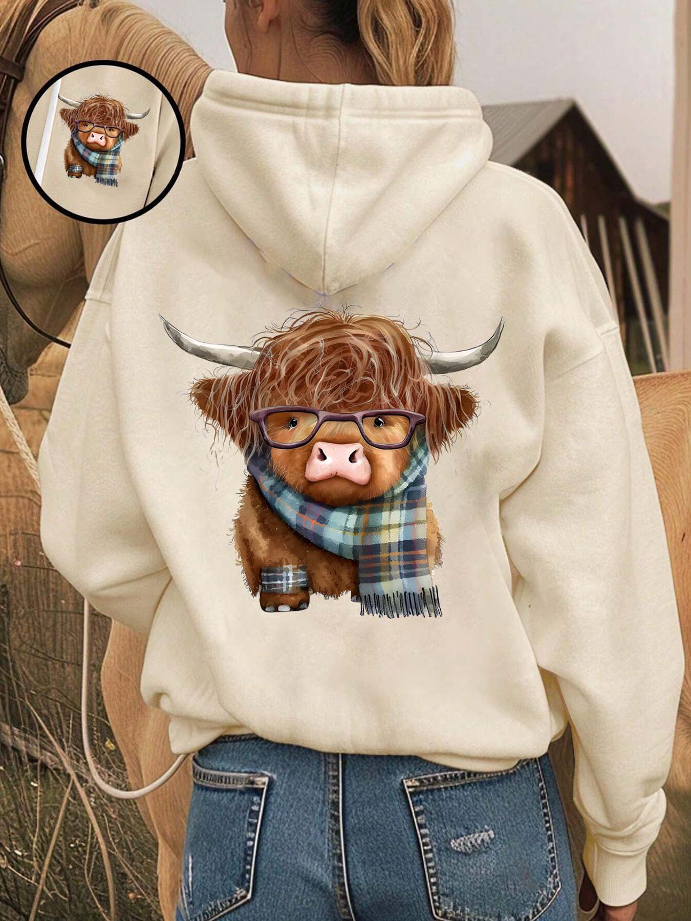 Cozy Fleece-Lined Printed Hooded Fitted Long Sleeves Sweatshirt, Funny Sweatshirt, Cute Highland Cow Animal Design, Unisex Casual Winter Fashion Womenswear with Soft Warm Plush Interior for Cold Weather Aesthetics, Casual Fitted Hoodie