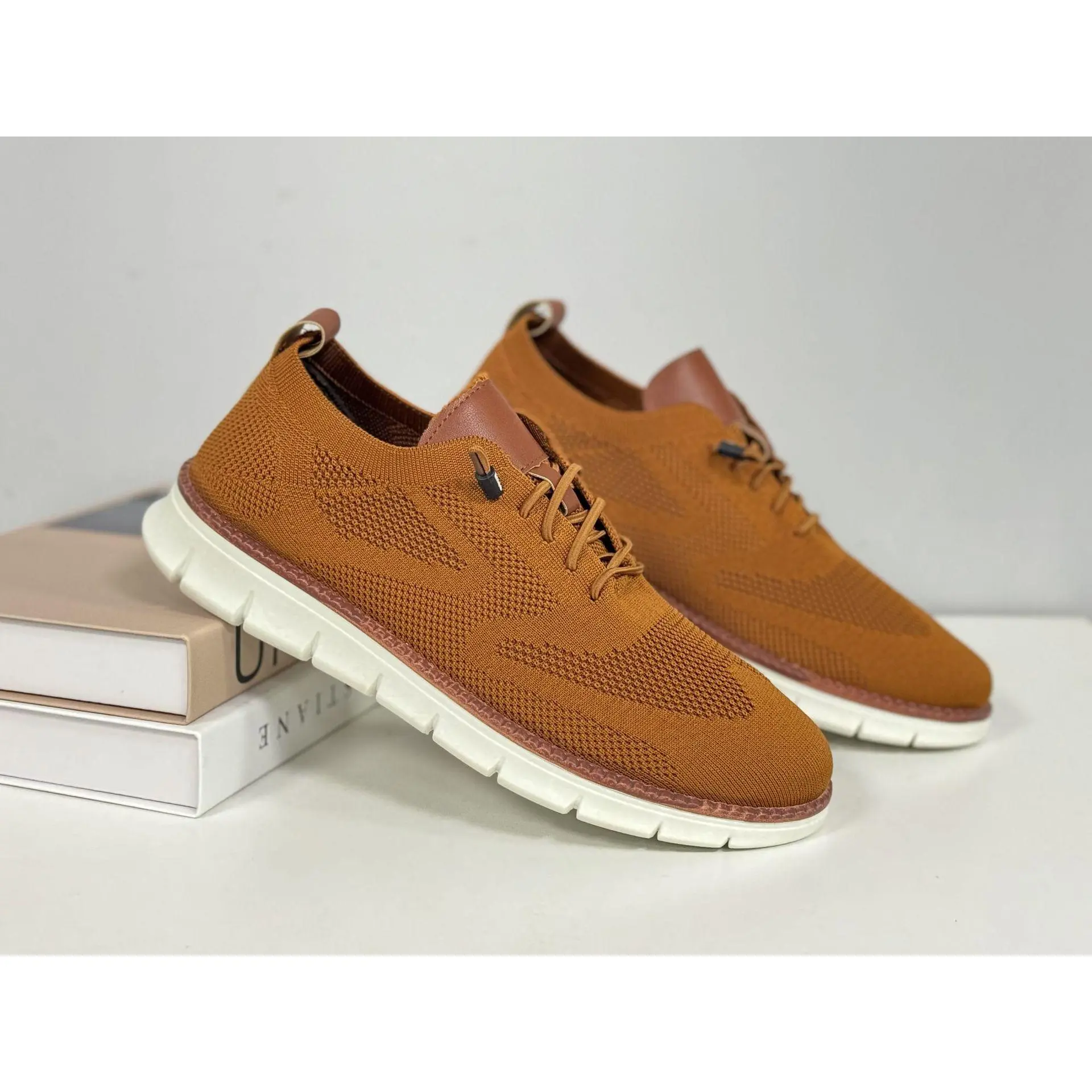 581 Yellow-Brown
