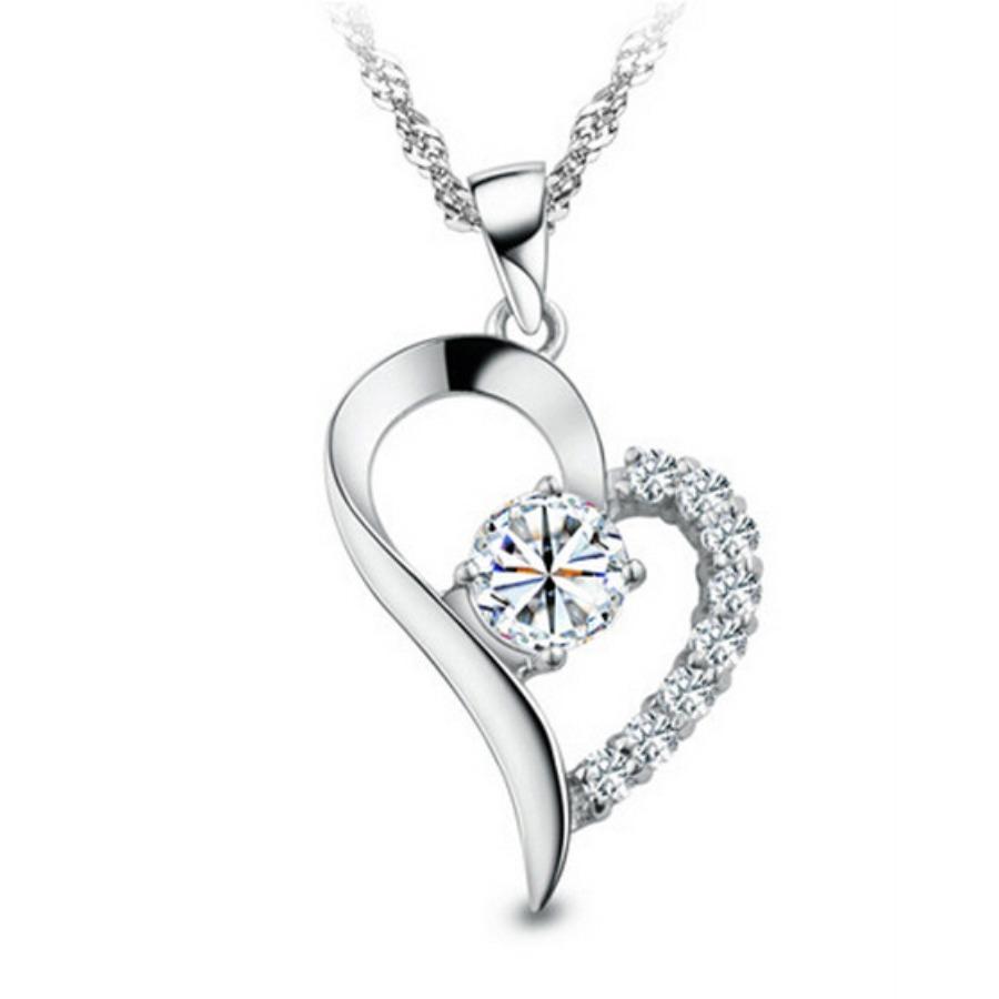 Stylish and exquisite heart kiss necklace, white purple heart pendant necklace, Valentine's Day gift.