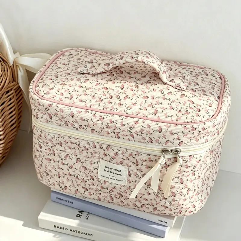 Ditsy Floral Pattern Makeup Bag, Portable Zipper Makeup Organizer Pouch, Versatile Storage Bag for Dormitory and Home, Travel Cosmetic Bag, Portable Cosmetic Bags