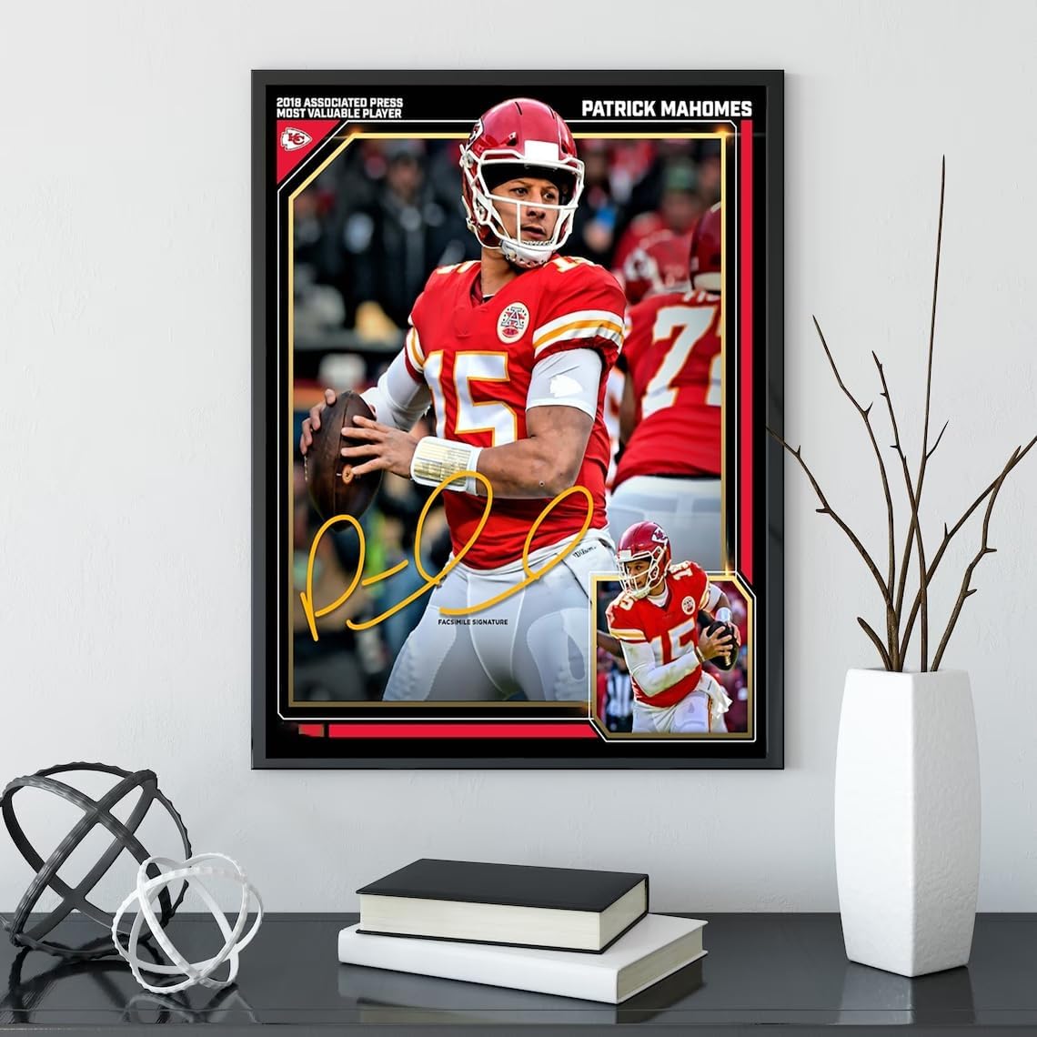 1pc Mahomes 15 Football Player Portrait, Vibrant Impact Design, Fan Ideal Gift, Multifunctional Decoration, Suitable for Any Space