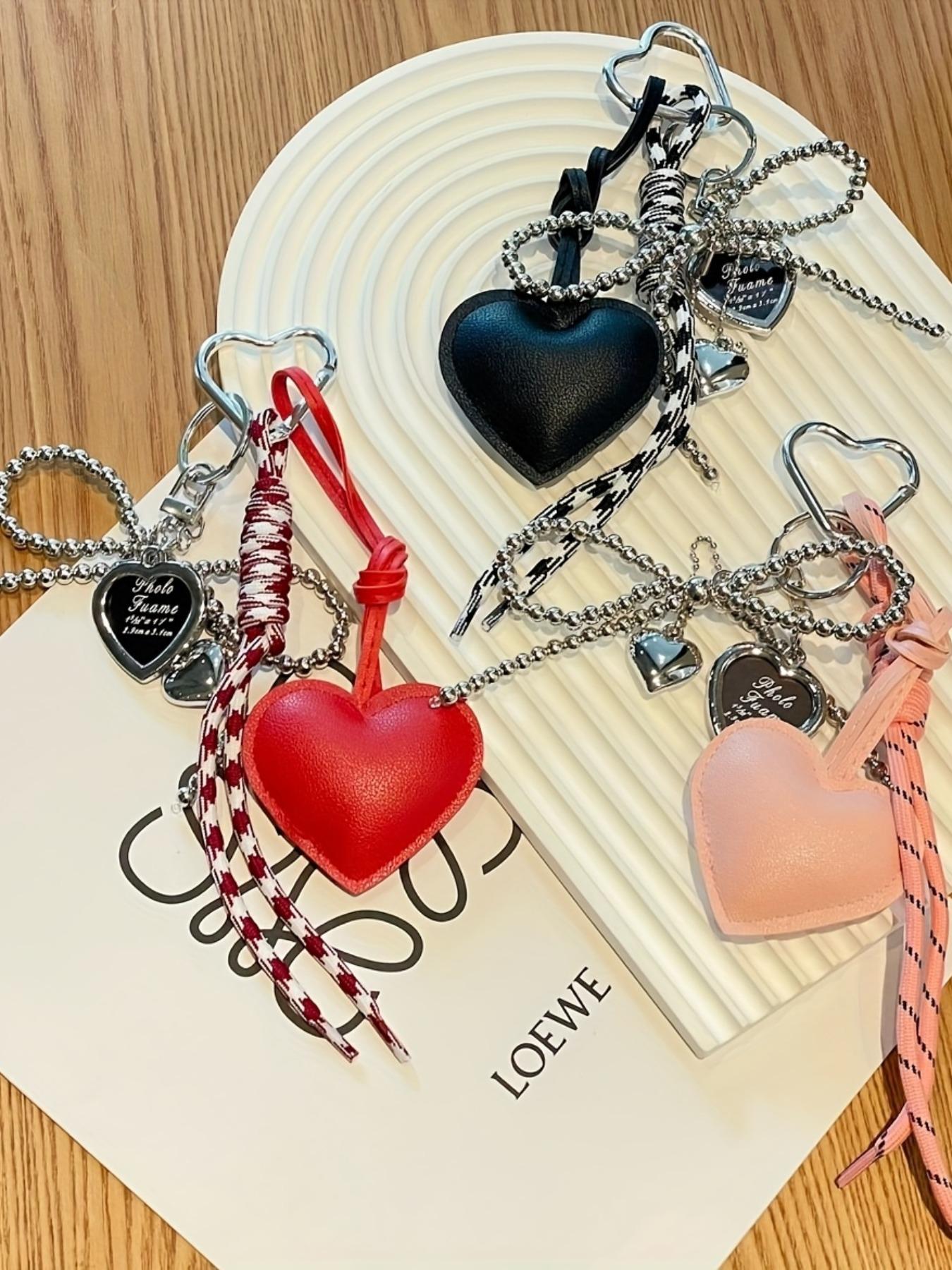 Y2K Gothic Women's Elegant Heart Shaped Keychain Handmade Beaded Silver Bow Charms Heart Love Keychain Bowknot Braided Rope Key Chain Bag Pendant Charm Hanging Accessories for Handbags,Wallet,Car Backpack & Key Pendants for Fashion Enthusiasts Black Red