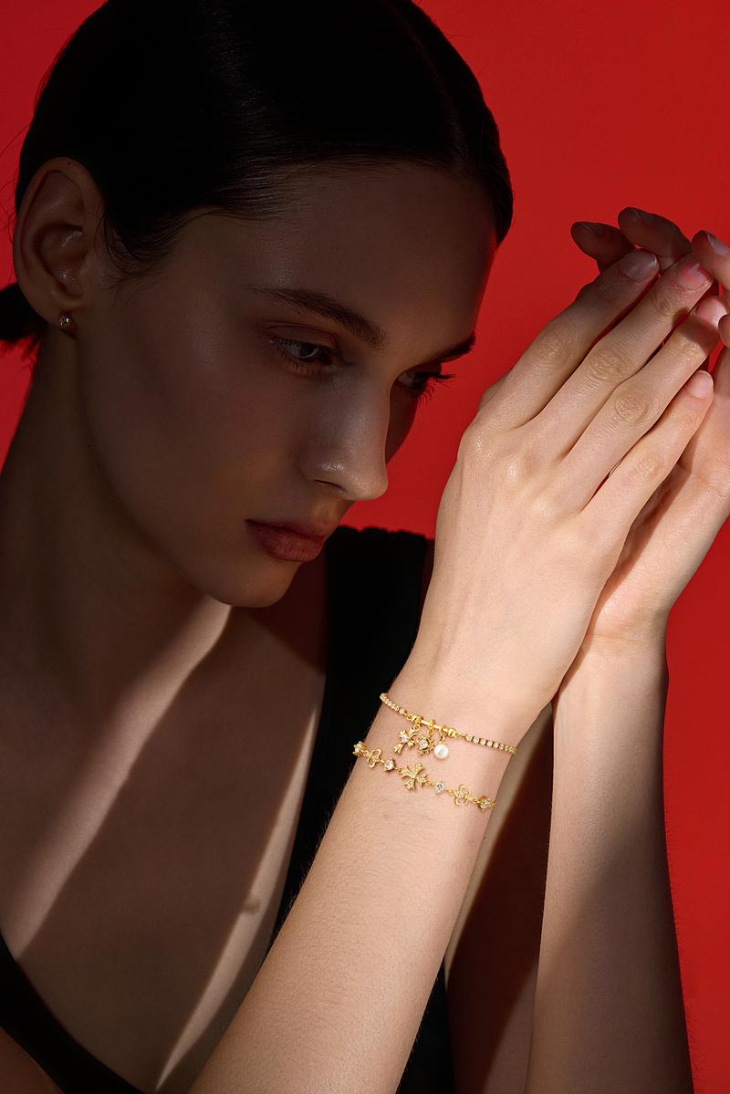 GANIA Double Layered Bracelets for Women Snowflake Cross Adjustable Sparkle，Set Meaningful Christian Symbol Hypoallergenic Gift for Valentine's Day gift  Valentine Wedding Birthday - Charms