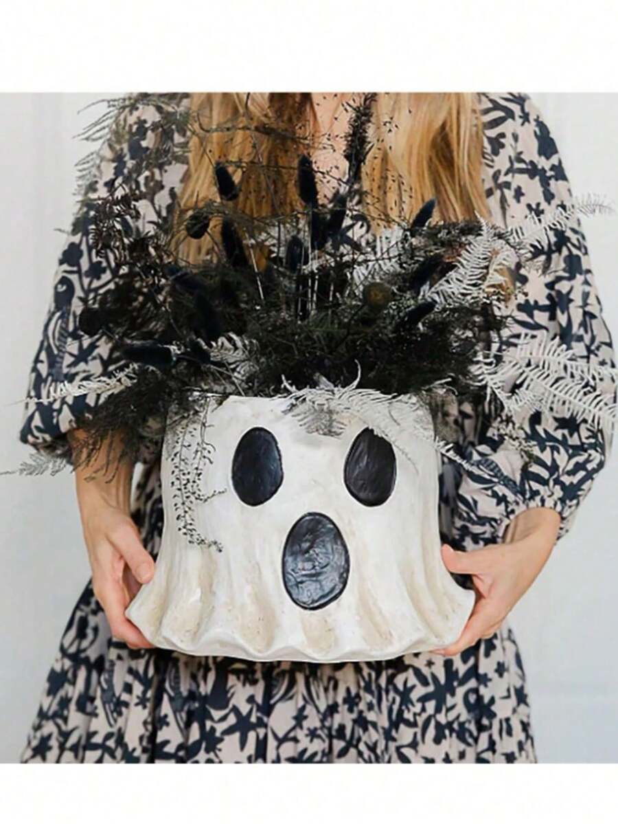 Vintage Textured Ghost Vase, Halloween Decor Ghost Shaped Dried Flower Pot, Multi-Occasion Table Centerpiece Decor For Holiday Party Housewarming Gift, Unique Spooky Ghost Planter For Living Room Kitchen Countertop