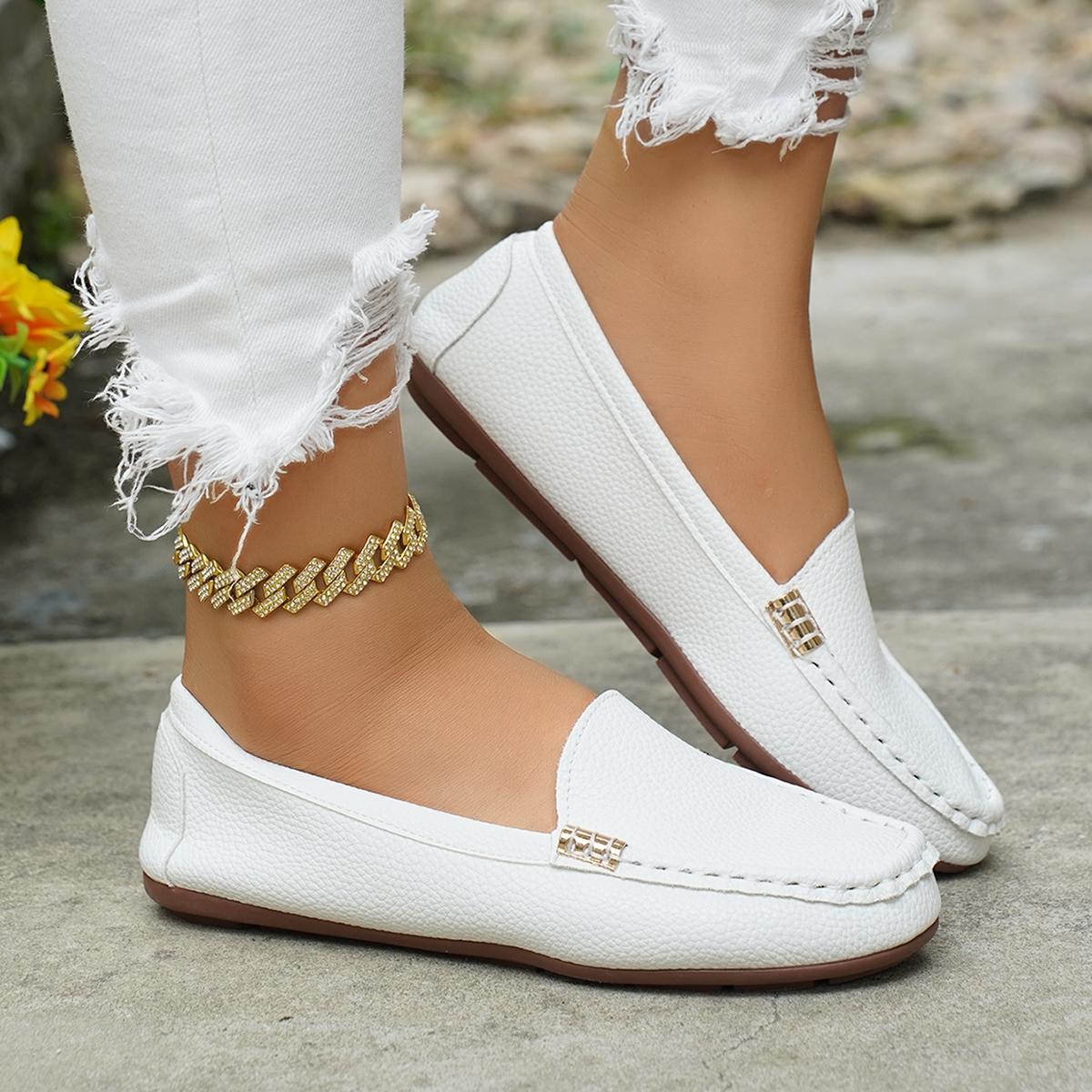 Women's Classic Plain Low Heel Shoes, Fashionable and Sexy, High-End Slant Metal Chain Decoration, Comfortable Casual Loafers, Slip On Shoes