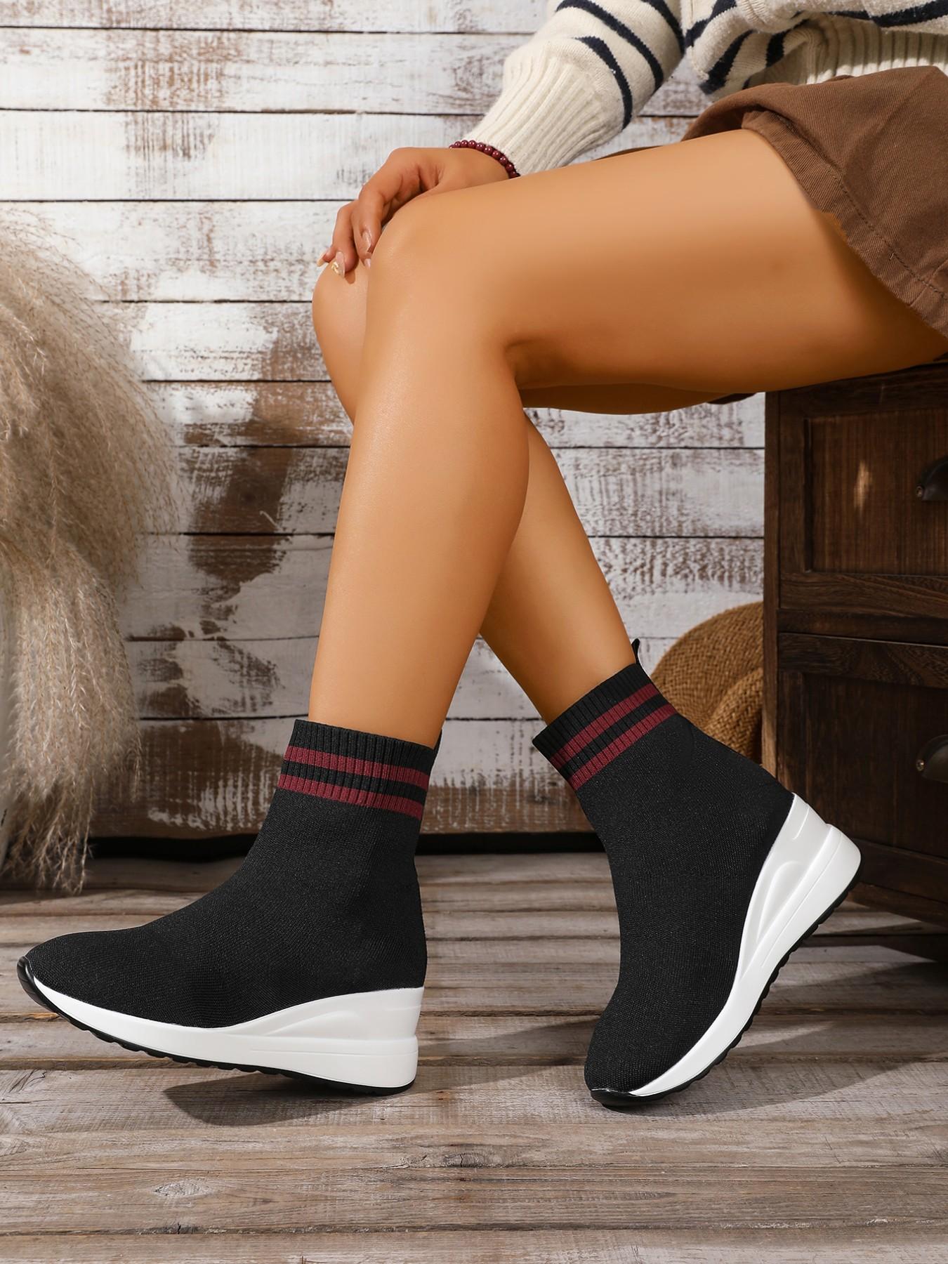 Women's Fashion Single Shoe, Short Boot, Slip-On, Simple and Comfortable, Perfect for Daily Wear, Stylish and Practical Design