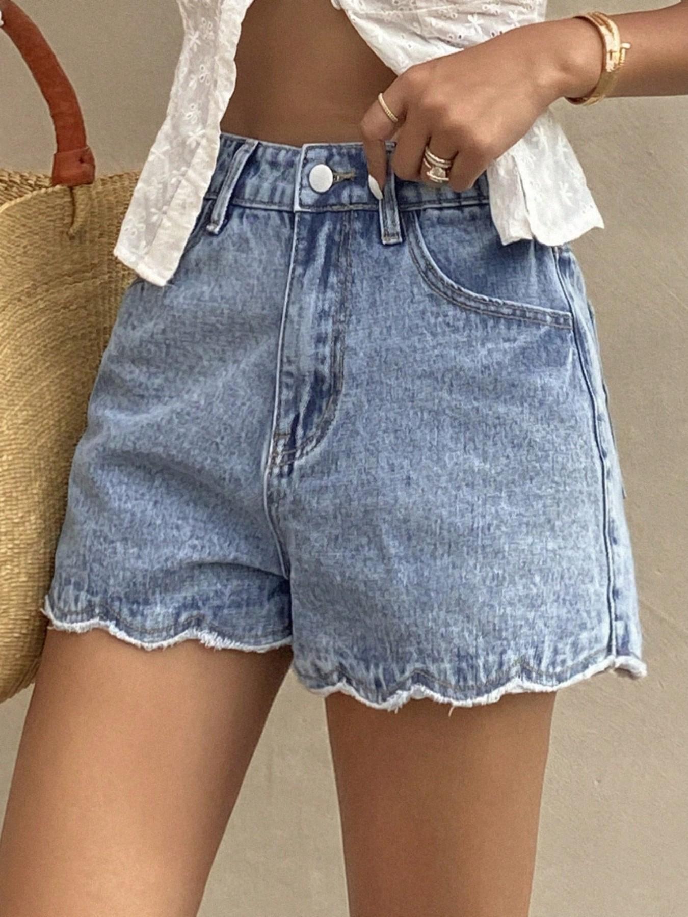 New Summer Women's Wavy Hem Light Wash Light Blue Denim Shorts, High Waist Design for Longer Look, Casual Sweet Summer Everyday Style, Casual Fashionable Shorts