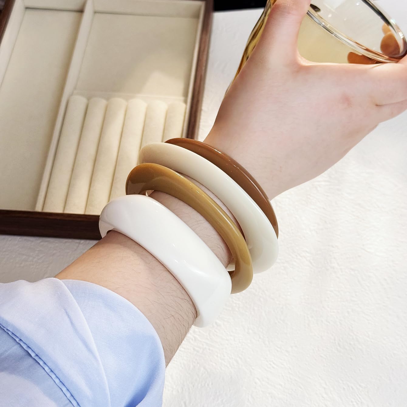 Chunky  Bracelet Stack for Women - 4 count Stackable Bangles Set with Tortoise Shell & Jelly Styles, Fashion Statement