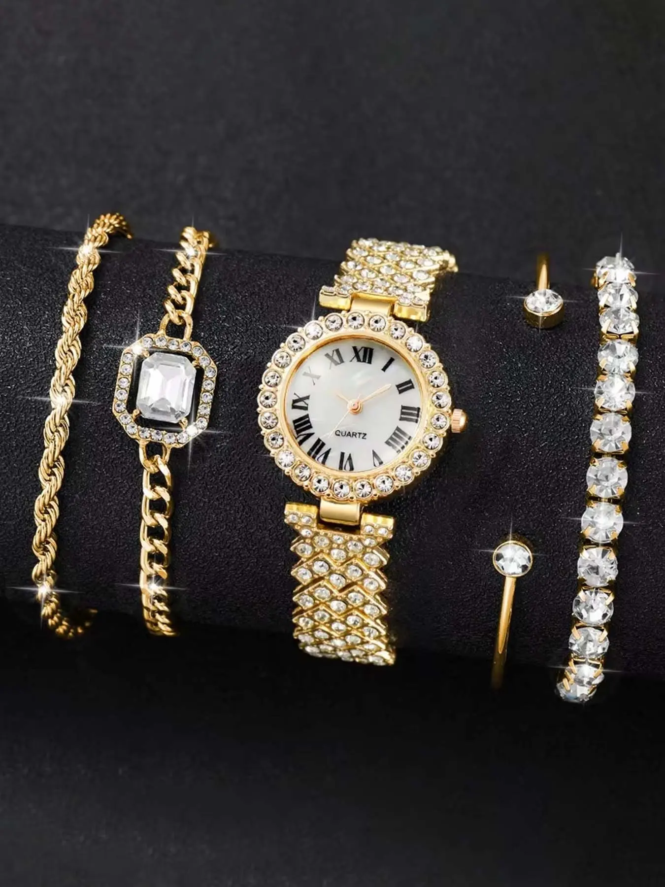 5-piece set of fashionable Trendy Roman numeral diamond-embellished ladies' quartz watch bracelet wristwatch set