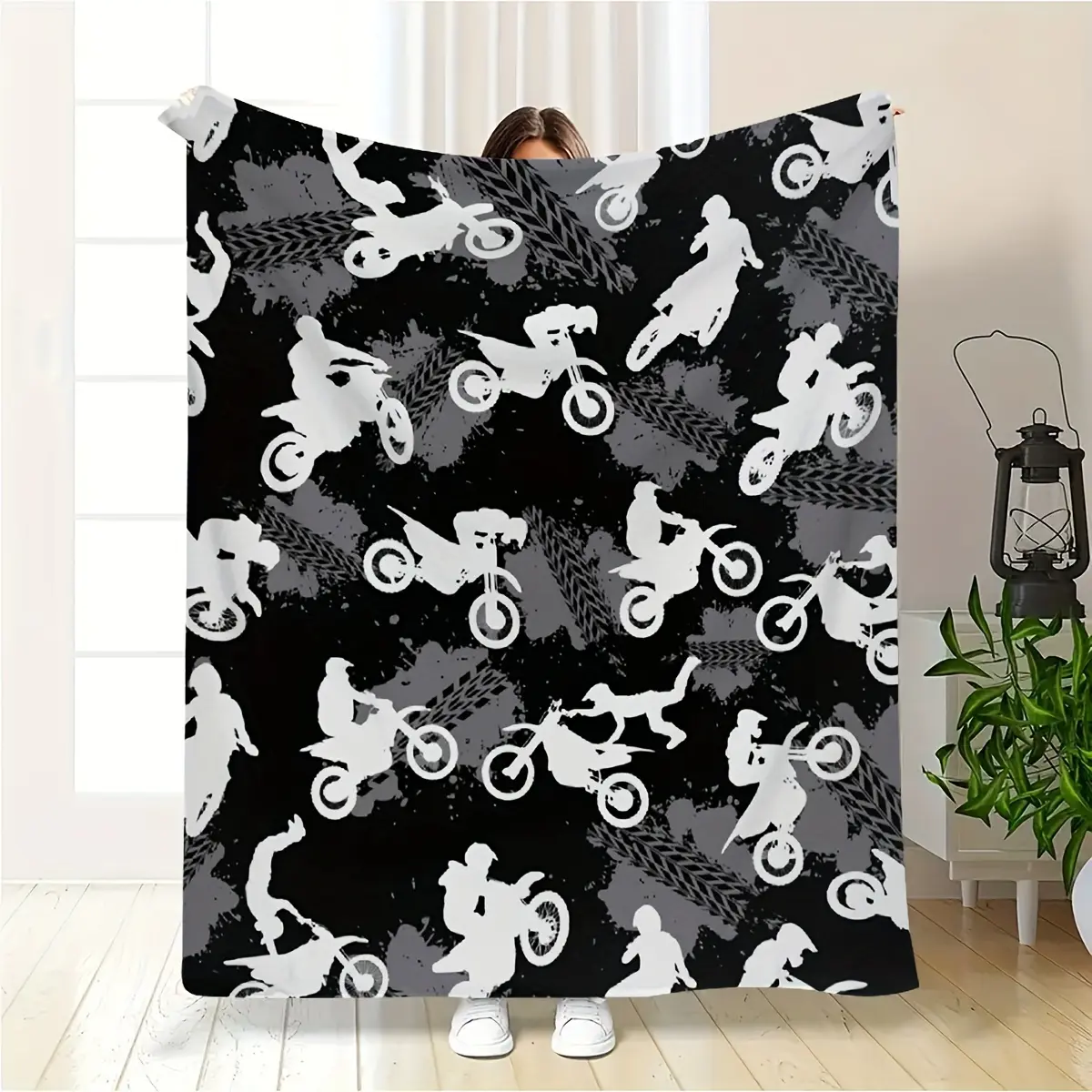 Dirt Bike Motocross Silhouette Flannel Throw Blanket Black Grey Extreme Sports Decor Blanket for Couch Bed Sofa