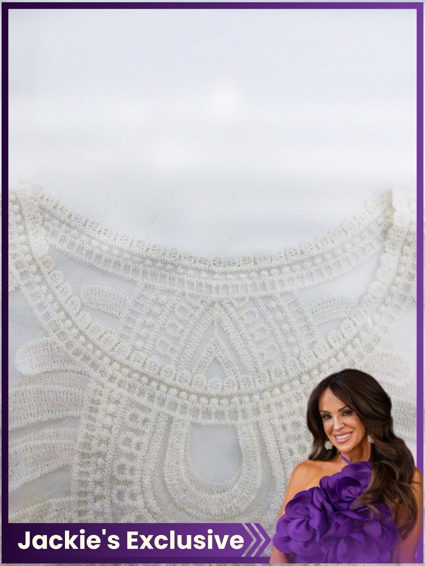 【Jackie's Exclusive】Women's Floral Embroidery Semi-Sheer Scallop Trim Cover-Up, Casual Long Sleeve Round Neck Design, Perfect for Beach Vacations & All-Season Wear