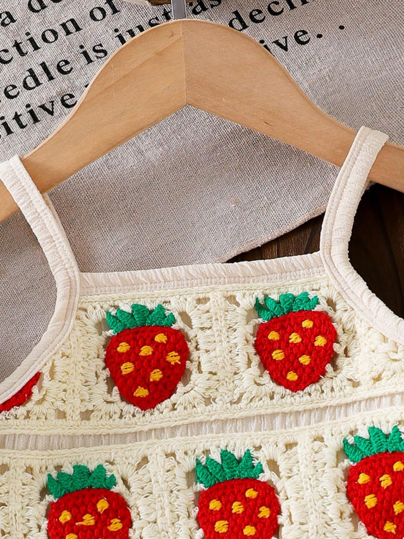 Girls' Strawberry Pattern Ruffle Halter Top with Matching Long Pants, Summer Fashion Set, Ideal for Daily Outings and Beach Wear