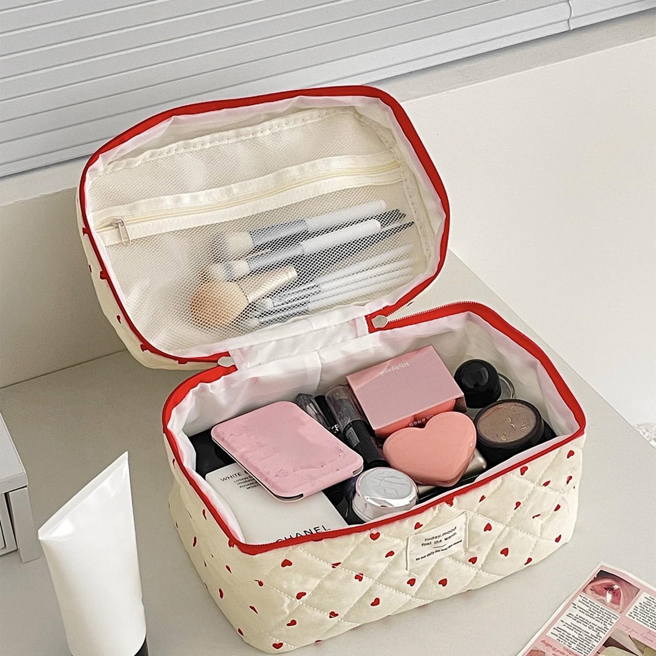 3/1Pcs Quilted Heart Pattern Travel Makeup Bag, Large Capacity Portable Cosmetic Bag, Ideal for Women/girls, Perfect Gift for Travel