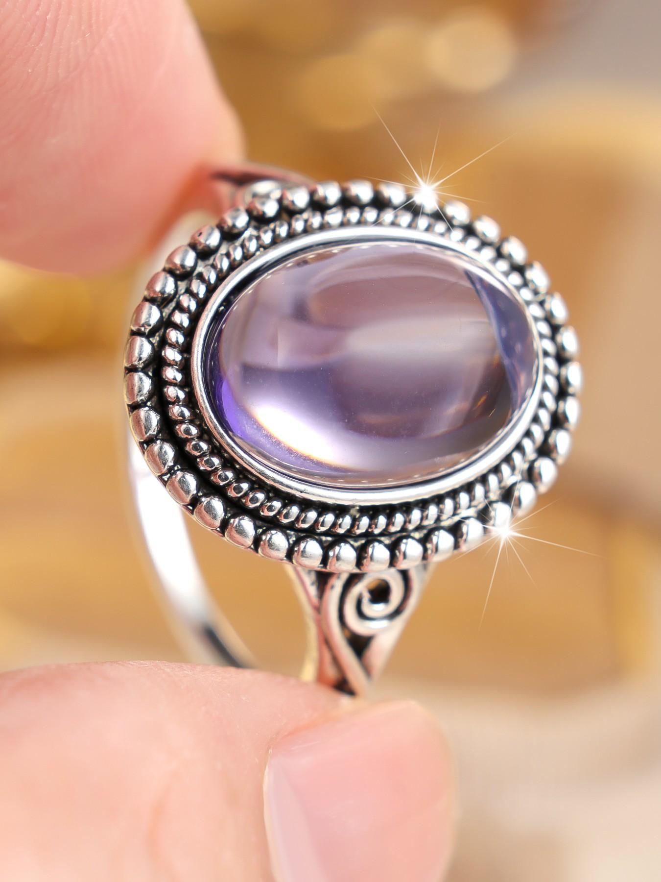 Vintage Oval Synthetic Gemstone Rings for Women Twist Side Delicate Finger Jewelry Perfect for Engagement Weddings Party, Daily Wear Anniversary Gift for Her