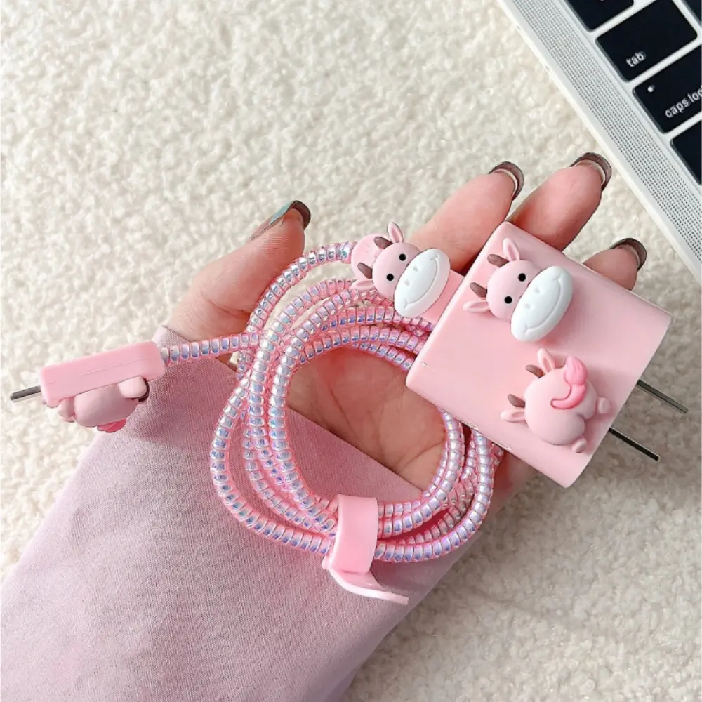 Cartoon cow cellphone charger protection cover, Cellphone accessory, data cable protection cover for iPhone 13/12/11 charger, winding device for 18/20W fast charging head to prevent breakage, gift for boyfriend/girlfriend