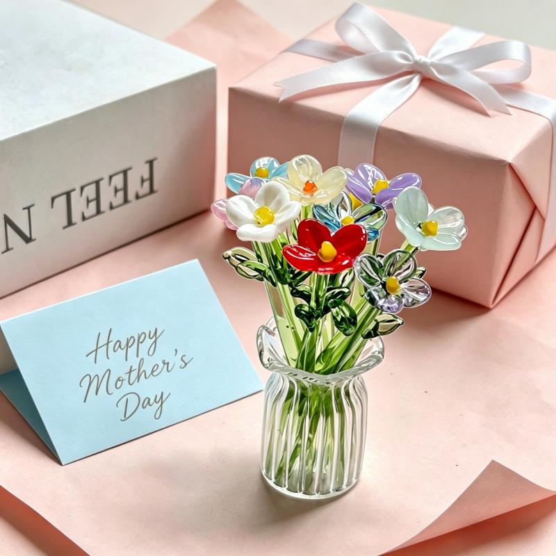 1/2/4/6/11PCS/SET Creative Mini Glass Flowers with Vase European Style Decorative Small Vase Set Elegant Crystal Clear Transparent Floral Bouquet Vase Office Desk Decor For Birthday Anniversary Mother's Day Handmade Glass Flower Bouquet Small Flower Gift