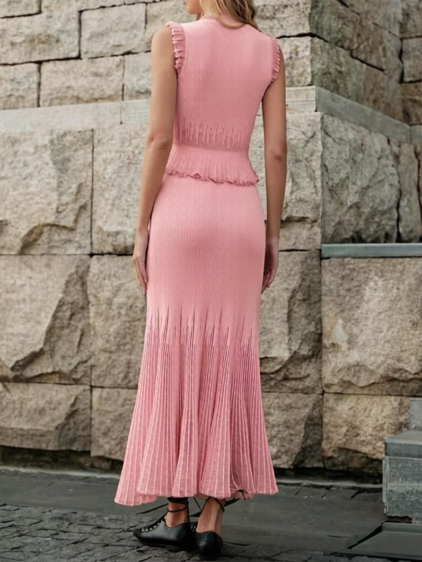 Elegant Two-Piece Set, Sleeveless Knitted Vest & Long Pleated Skirt, Fashionable Slim Fit Design, Perfect for Women, Womenswear