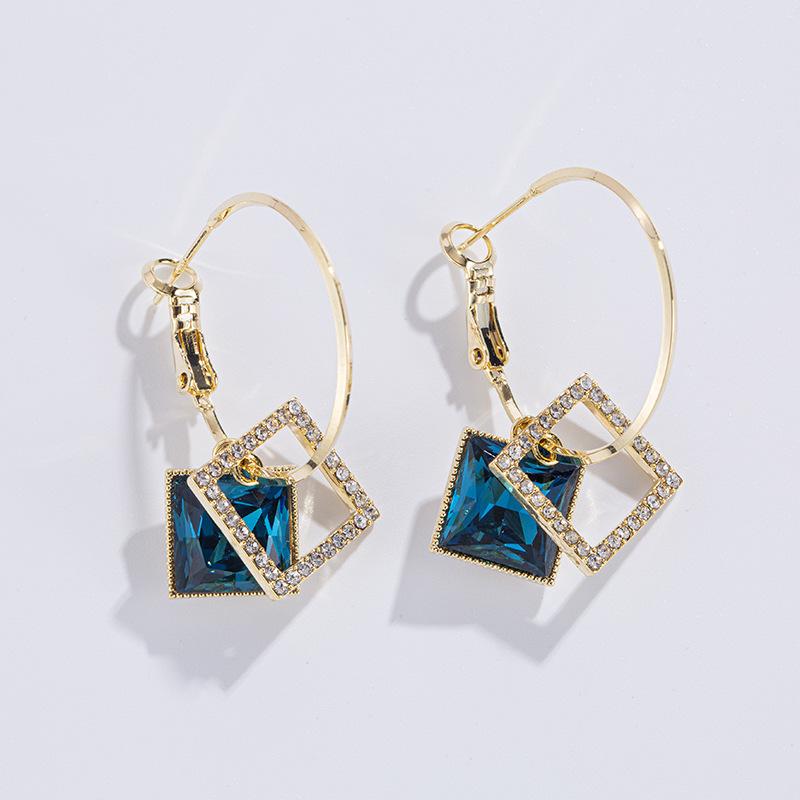 Square Hoop Earrings for Women, Modern Elegant Jewelry with Sparkling Cubic Zirconia and 925 Silver Needle, Female, Adds A Sparkling Allure, Statement Earrings, Unique Earrings