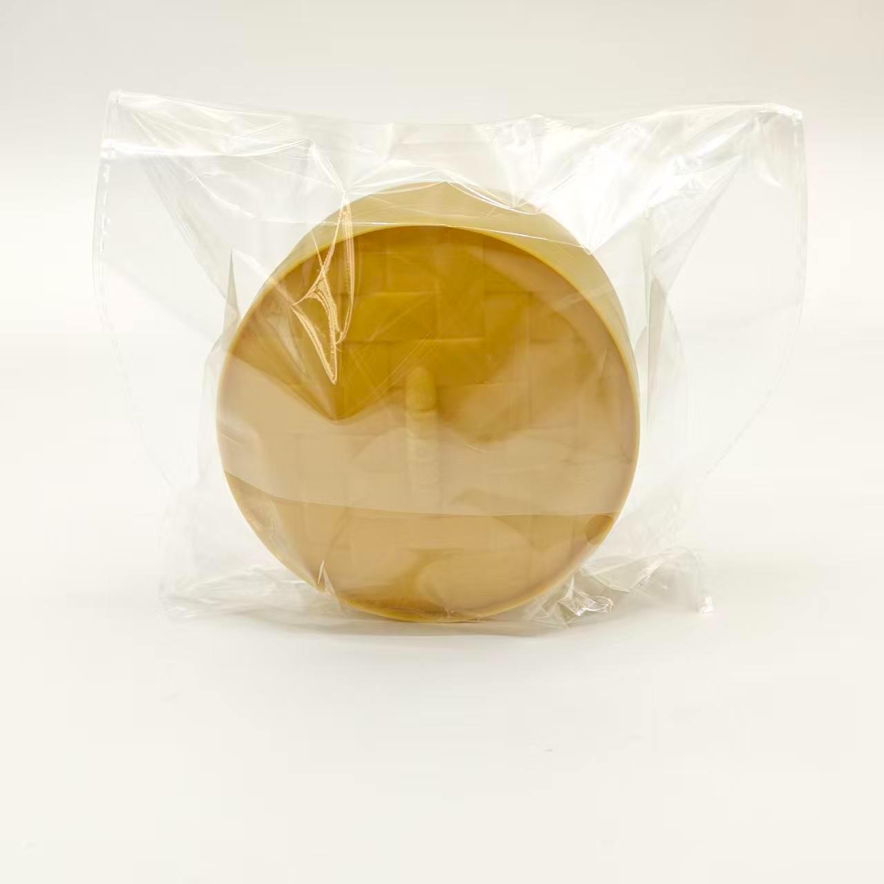 Brand-New Glitter Dumpling Squeeze Toy — A sparkling, dumpling-shaped stress-relief toy that bears a striking resemblance to a realistic steamed bun.