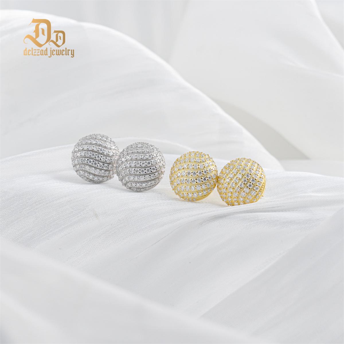 Delzzad 18K Gold-Plated Ice Wave Studs Earrings VVS Synthetic Moissanite S925 Stud Unisex Earrings Jewelry Perfect Birthday Mother’s Day Christmas Gift for Men Women Silver Earrings Golden Earrings Wedding Set