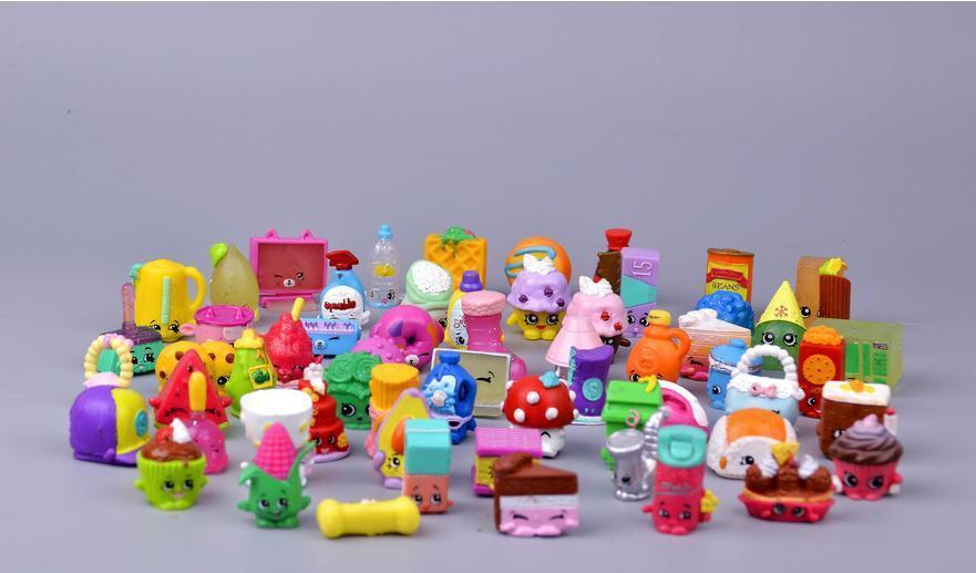 100Pcs/lot Many Styles Miniature Shopping Fruit Dolls Action Figures for Family Kid's Christmas Gift Playing Toys Mixed Seasons