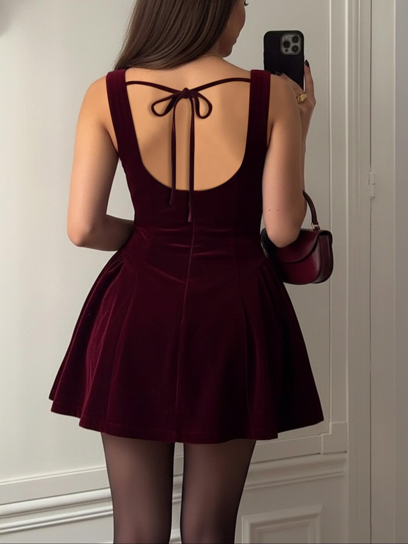 Elegant French Style Women's Short Dress, Romantic Valentine's Day Party Gown, Vintage Backless Fitted Mini Dress, Elegant Sleeveless Bodycon, All Seasons Casual Wear